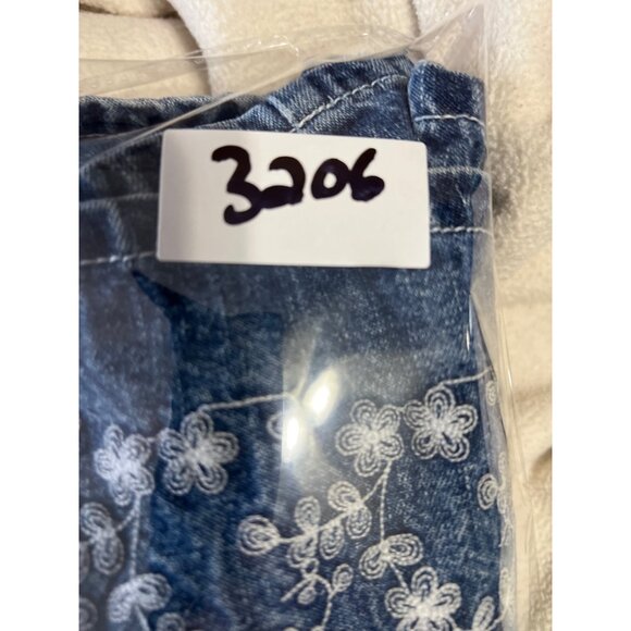 Venezia Jeans Embroidered Denim Skort Asymmetrical Floral Hem Size 14 - Picture 11 of 11